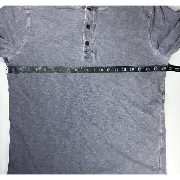 J.Crew Men's Gray Garment Dyed Long Sleeve Henley Shirt Medium Made in USA - Picture 6 of 10